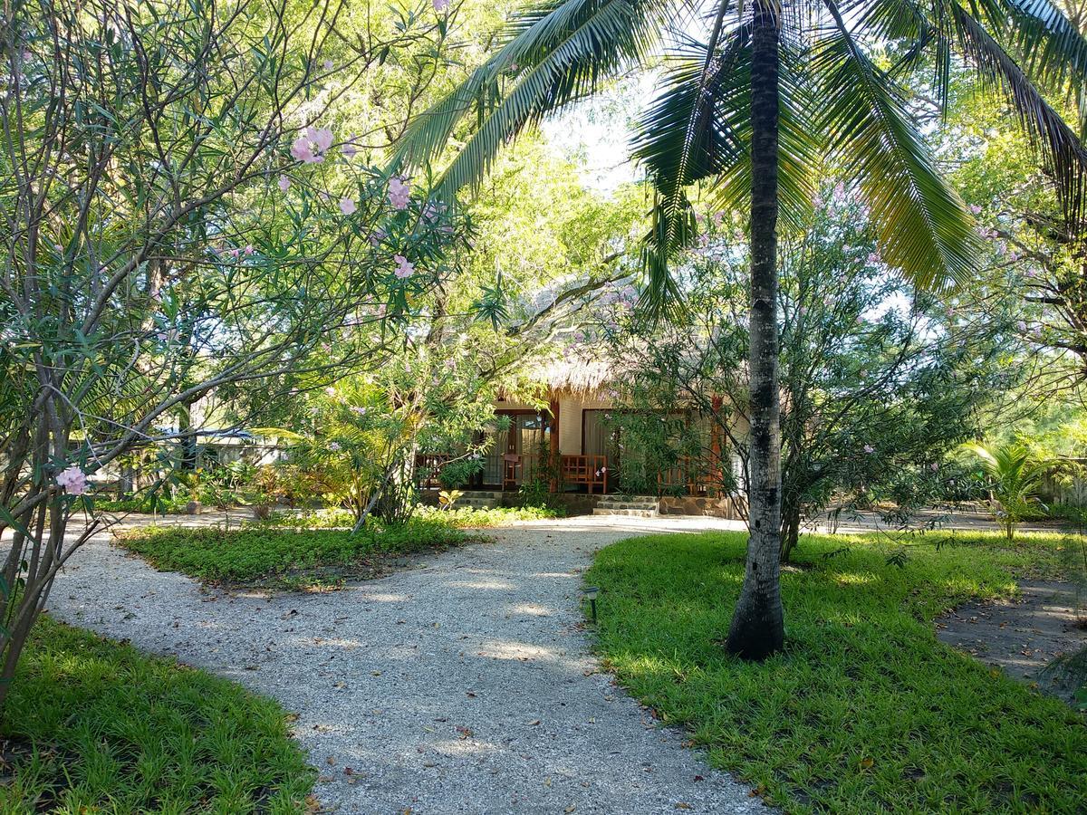 Amrita Maumere Resort Εξωτερικό φωτογραφία